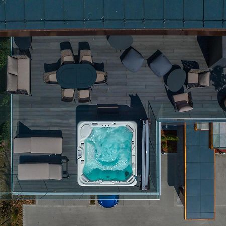 Bj81 Suite Hotel Siófok Eksteriør bilde