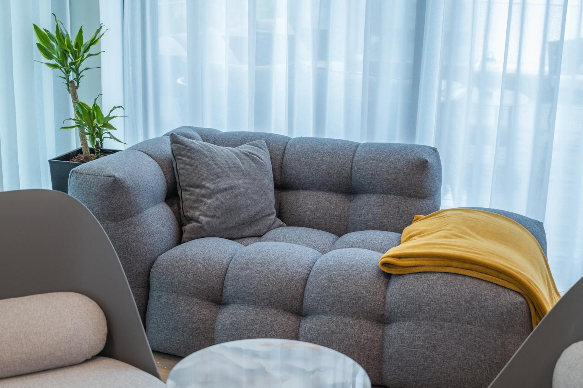 Bj81 Suite Hotel Siófok Eksteriør bilde