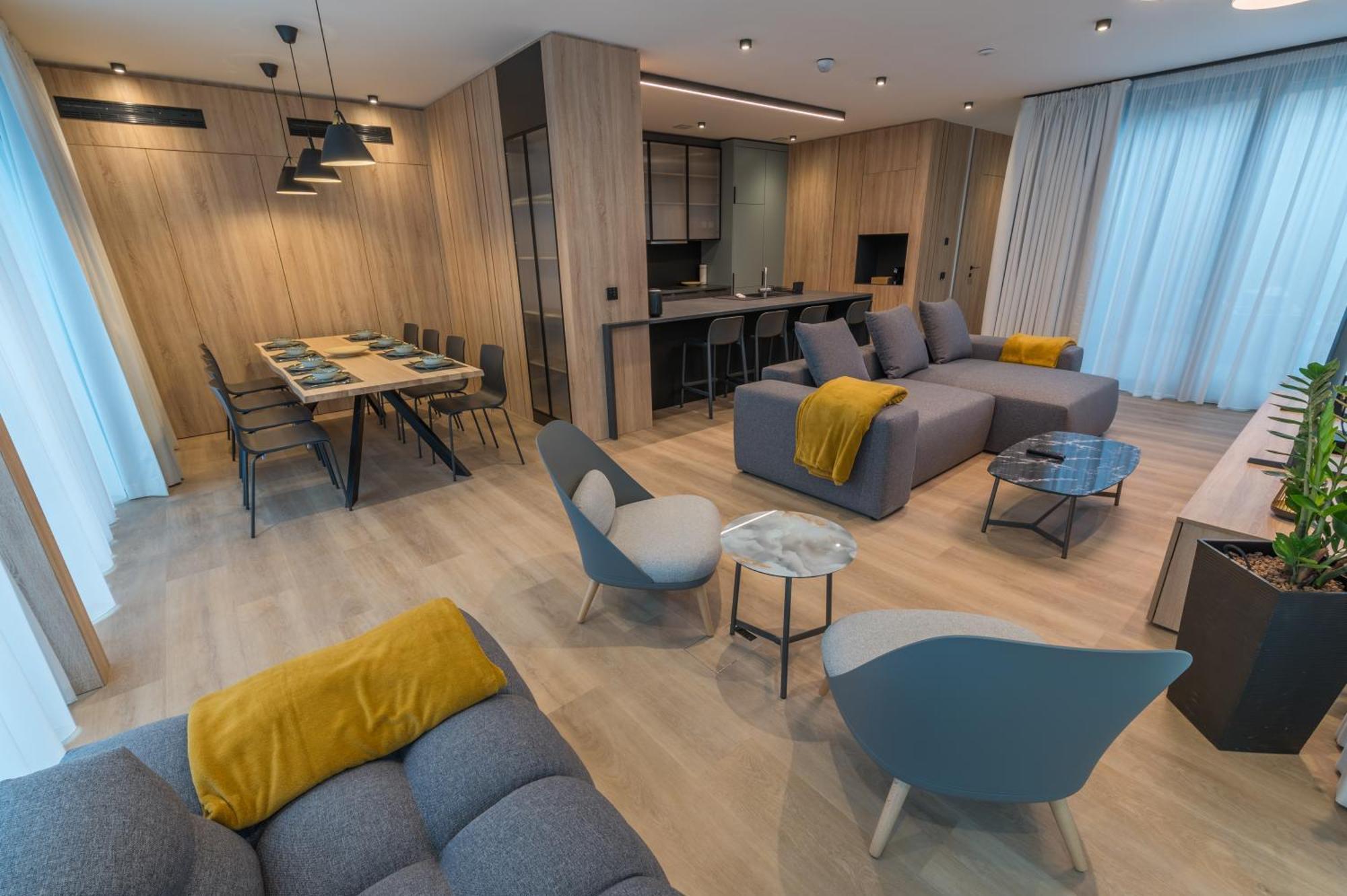 Bj81 Suite Hotel Siófok Eksteriør bilde