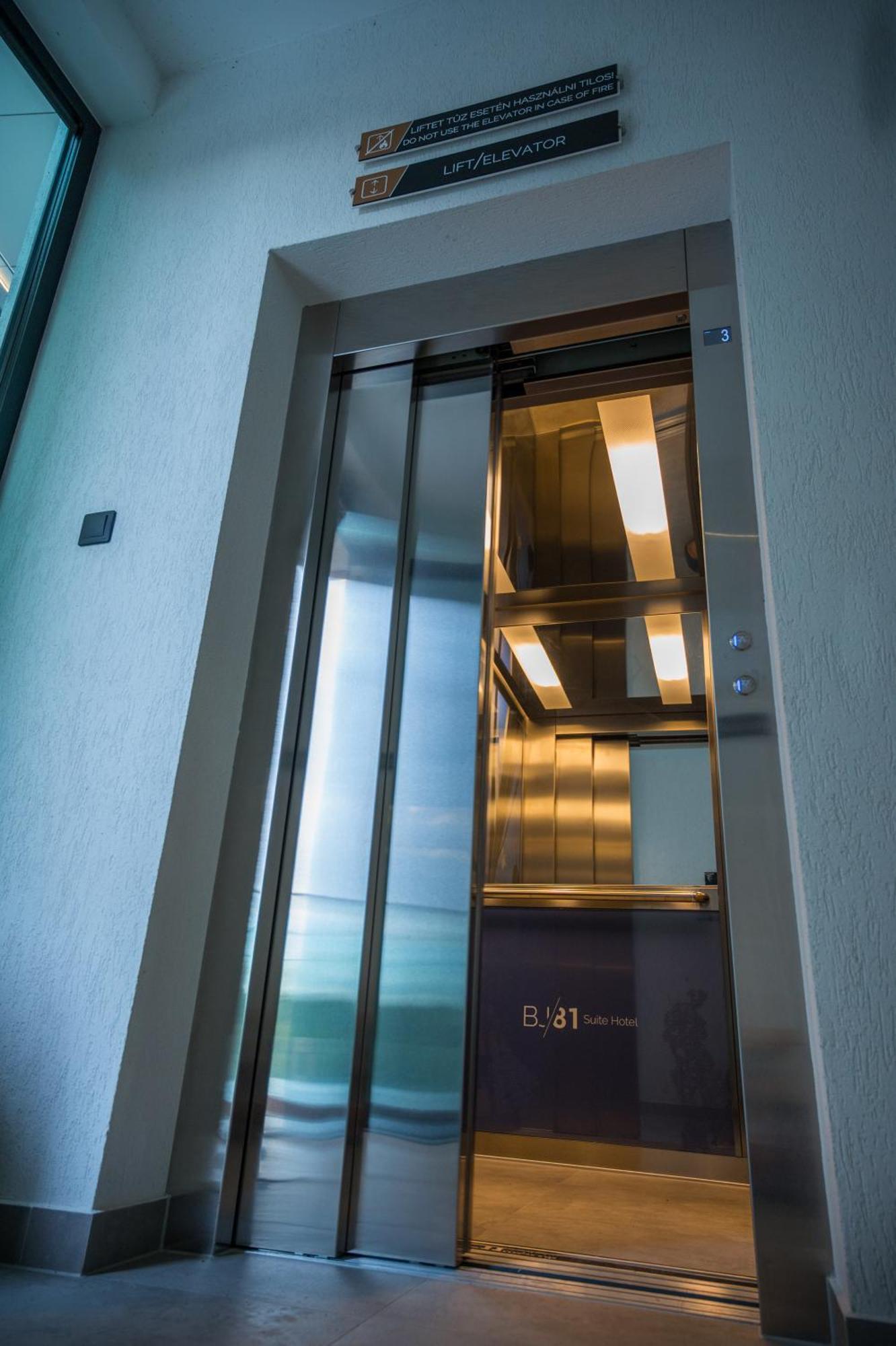 Bj81 Suite Hotel Siófok Eksteriør bilde